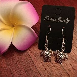Sea turtle earrings